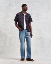 Laden Sie das Bild in den Galerie-Viewer, Wax London - Didcot Shirt - Navy Stripe Hemden Wax London
