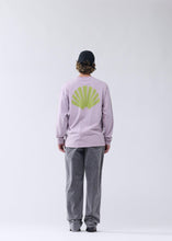Laden Sie das Bild in den Galerie-Viewer, New Amsterdam - Logo Longsleeve - Sea Fog Longsleeves New Amsterdam
