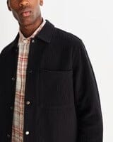 Laden Sie das Bild in den Galerie-Viewer, Wax London - Romer Overshirt - Black Hemden Wax London
