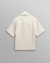 Laden Sie das Bild in den Galerie-Viewer, Wax London - Lido Dobby Shirt - Ecru Hemden Wax London
