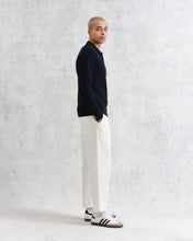 Laden Sie das Bild in den Galerie-Viewer, Wax London - Oban Knitted Long Sleeve Polo Shirt - Navy Pullover Wax London
