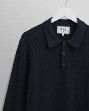 Laden Sie das Bild in den Galerie-Viewer, Wax London - Oban Knitted Long Sleeve Polo Shirt - Navy Pullover Wax London
