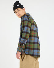 Laden Sie das Bild in den Galerie-Viewer, Wemoto - Parker Blended Wool Shirt - Brown Hemden Wemoto
