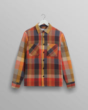 Laden Sie das Bild in den Galerie-Viewer, Wax London - Whiting Overshirt - Orange Multi Hemden Wax London
