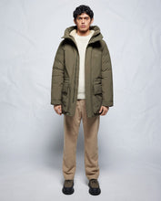Laden Sie das Bild in den Galerie-Viewer, Elvine - Povel - Dusk Olive Jacken Elvine
