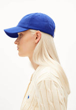 Laden Sie das Bild in den Galerie-Viewer, Armedangels - Yenaas Bold Cap - Dynamo Blue Accessoires Armedangels

