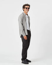 Laden Sie das Bild in den Galerie-Viewer, Minimum - Bertils Stoffhose 9344 - Black Hosen Minimum
