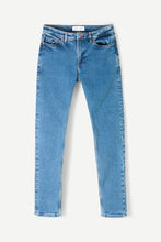 Laden Sie das Bild in den Galerie-Viewer, Samsøe Samsøe - Stefan Jeans - Light Ozone Marble Hosen Samsøe Samsøe
