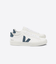 Laden Sie das Bild in den Galerie-Viewer, Veja - Campo Chromefree Leather - Extra White / California Schuhe Veja
