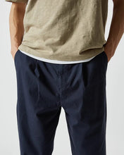 Laden Sie das Bild in den Galerie-Viewer, Minimum - Bertils Stoffhose 9344 - Navy Hosen Minimum
