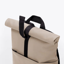 Laden Sie das Bild in den Galerie-Viewer, Ucon Acrobatics - Hajo Mini Lotus Backpack - Nude Taschen &amp; Rucksäcke Ucon Acrobatics

