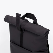 Laden Sie das Bild in den Galerie-Viewer, Ucon Acrobatics - Hajo Mini Lotus Backpack - Black Taschen &amp; Rucksäcke Ucon Acrobatics
