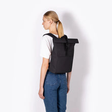 Laden Sie das Bild in den Galerie-Viewer, Ucon Acrobatics - Jasper Mini Lotus Backpack - Black Taschen &amp; Rucksäcke Ucon Acrobatics
